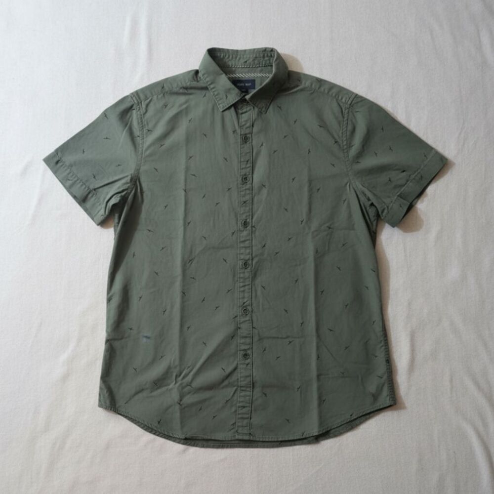 Cactus Man Men's Short Sleeve Button Up Shirt Medium Olive Green Graphic Print